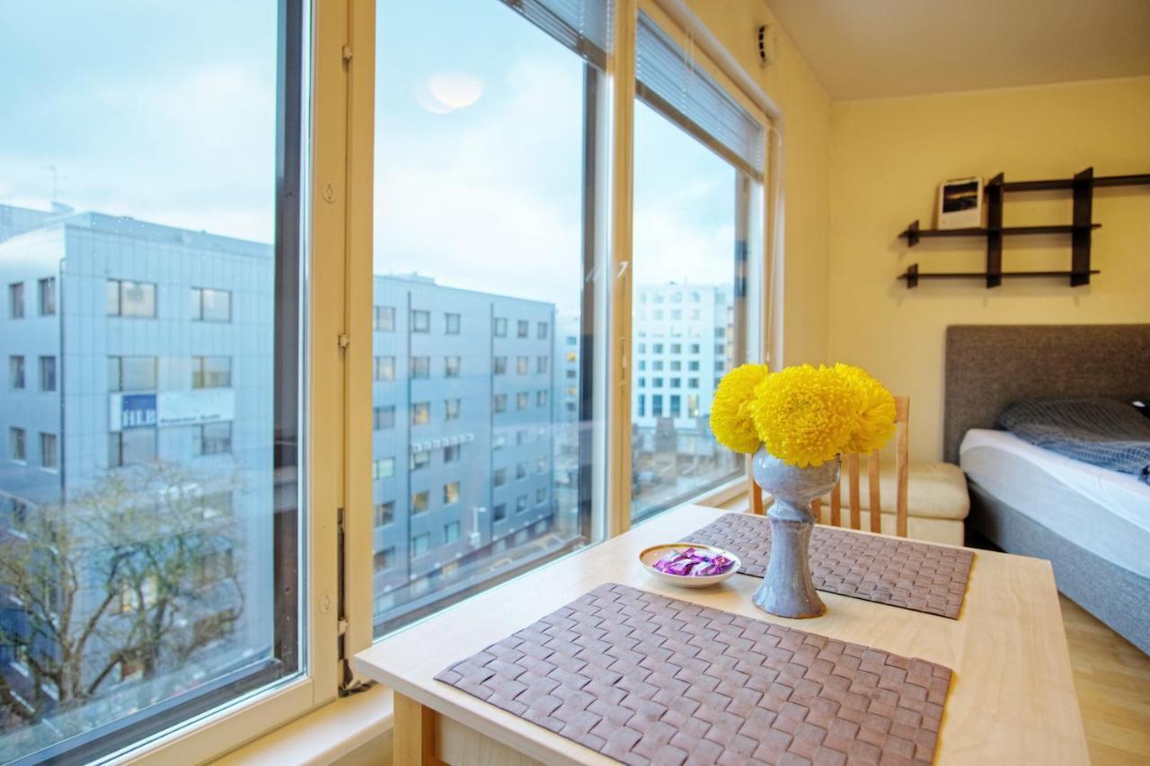 In Quiet Heart Of Everything Apartment *